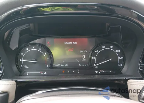 2020 Lincoln Corsair Standard z USA, uszkodzony, nr VIN 5LMCJ1D92LUL24808